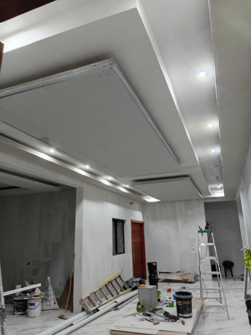 Ceiling construction project photo 4