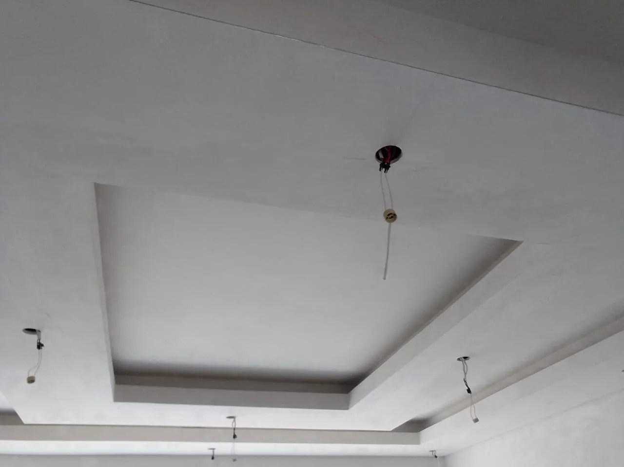 Ceiling construction project photo 12