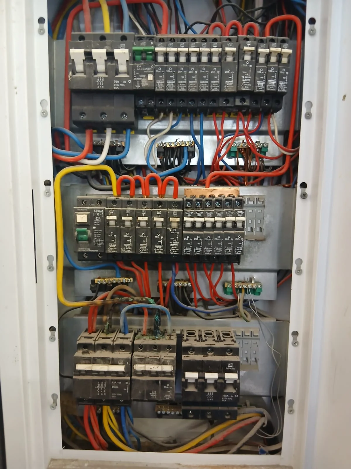 Electrical wiring project photo 12